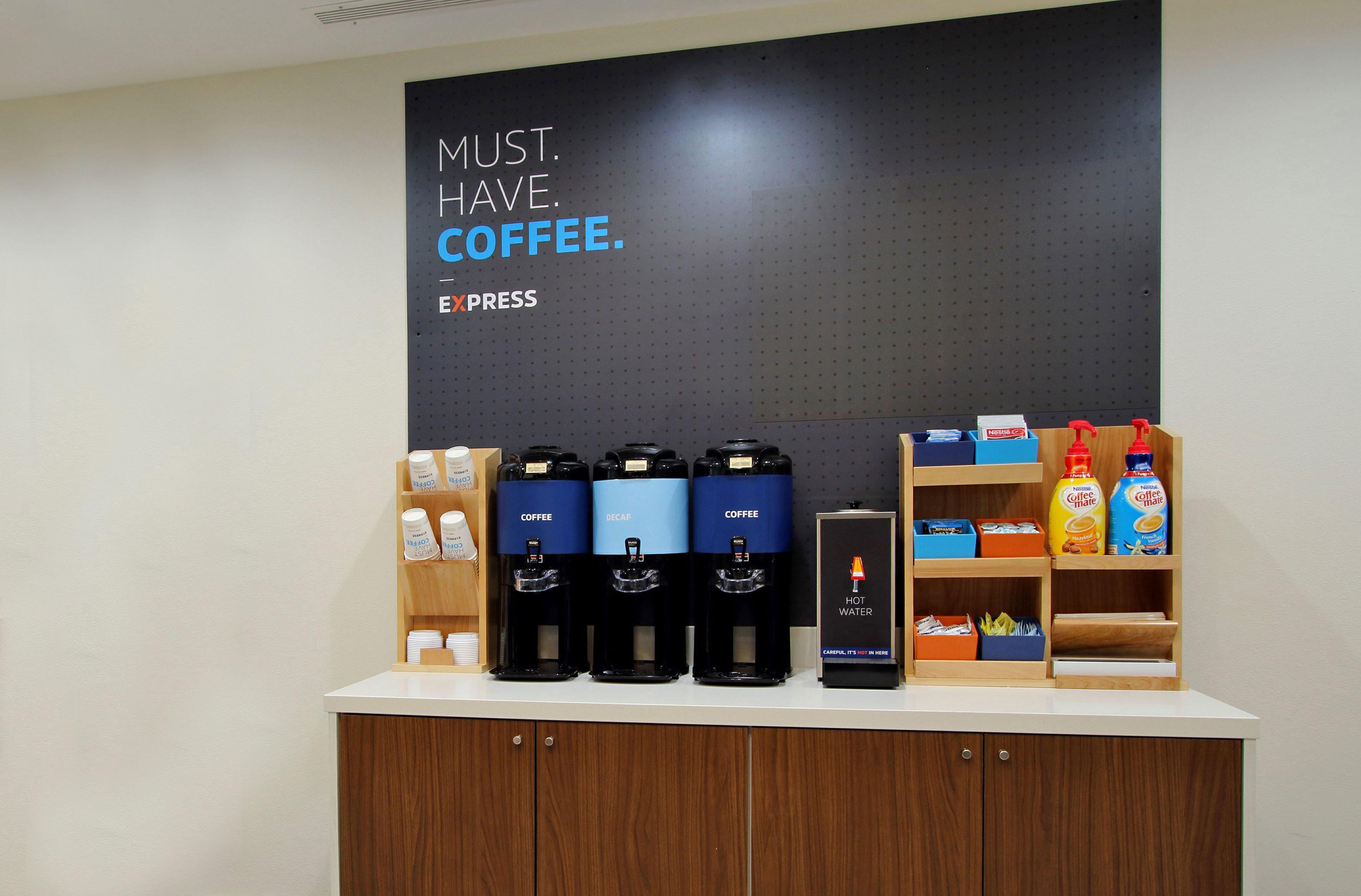 Holiday Inn Express Hotel & Suites Raleigh North - Wake Forest By Ihg Bagian luar foto