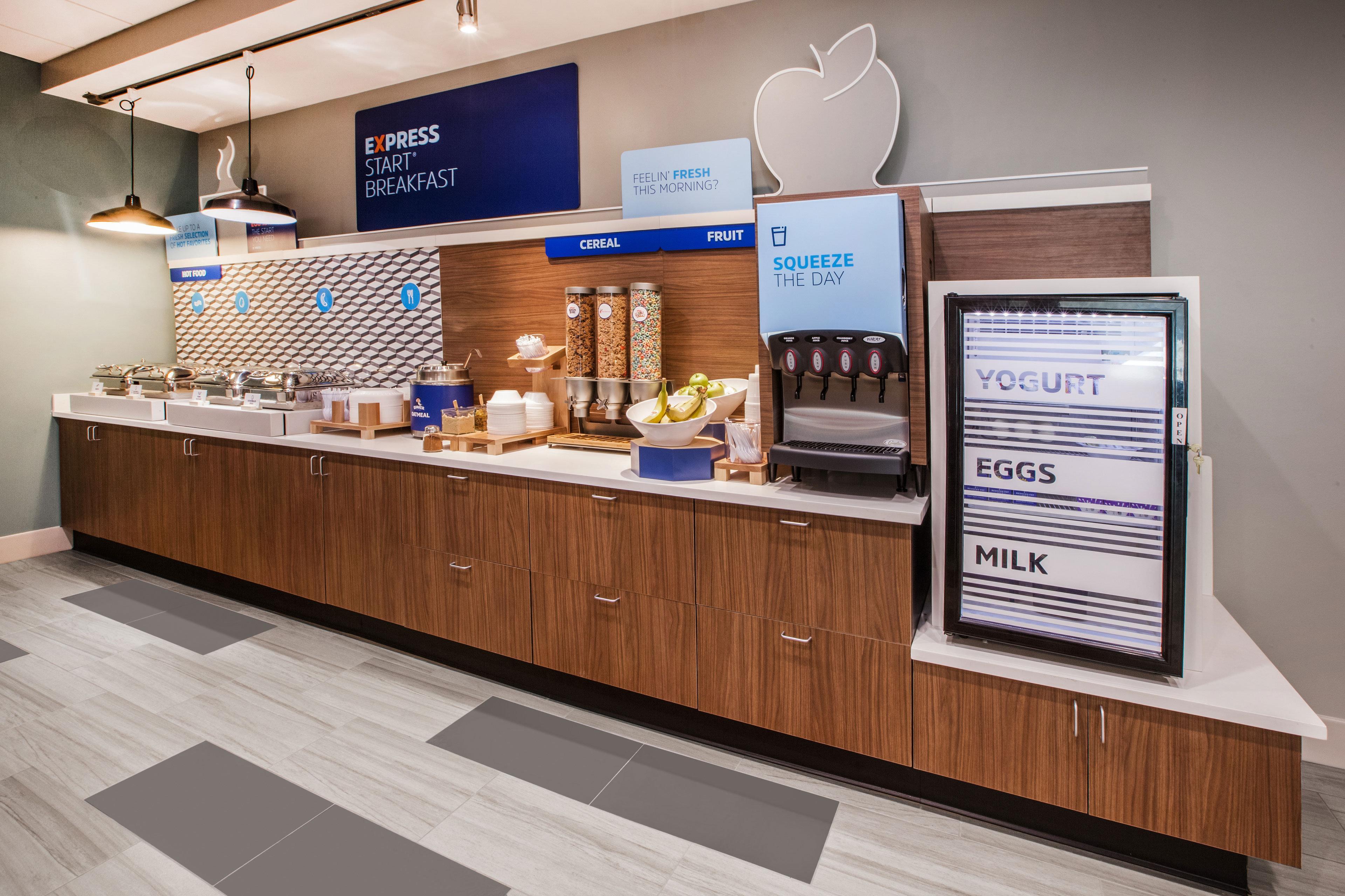 Holiday Inn Express Hotel & Suites Raleigh North - Wake Forest By Ihg Bagian luar foto