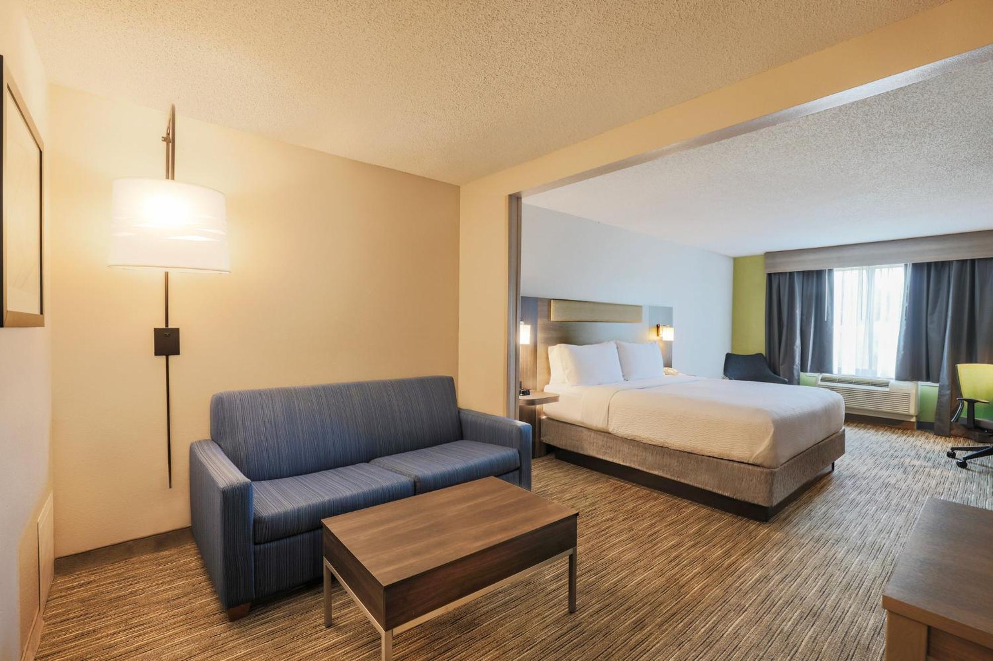Holiday Inn Express Hotel & Suites Raleigh North - Wake Forest By Ihg Bagian luar foto