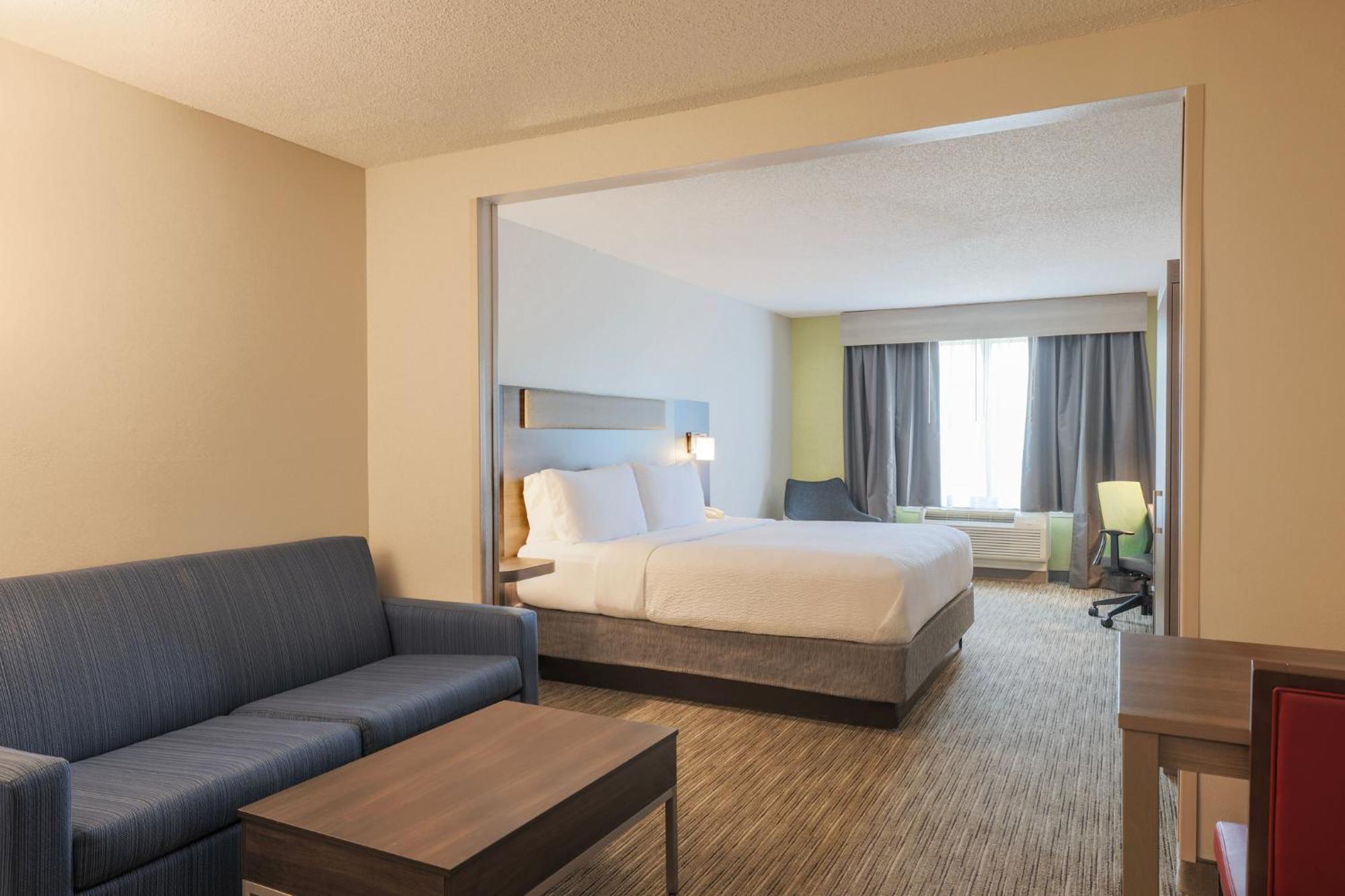 Holiday Inn Express Hotel & Suites Raleigh North - Wake Forest By Ihg Bagian luar foto