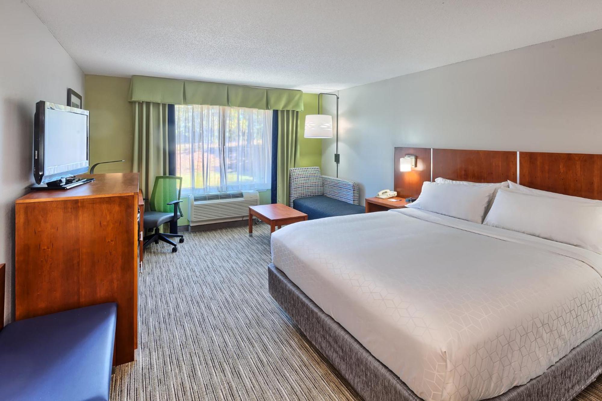 Holiday Inn Express Hotel & Suites Raleigh North - Wake Forest By Ihg Bagian luar foto