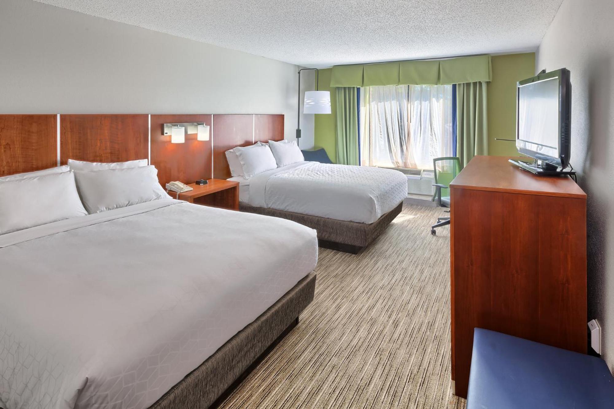 Holiday Inn Express Hotel & Suites Raleigh North - Wake Forest By Ihg Bagian luar foto